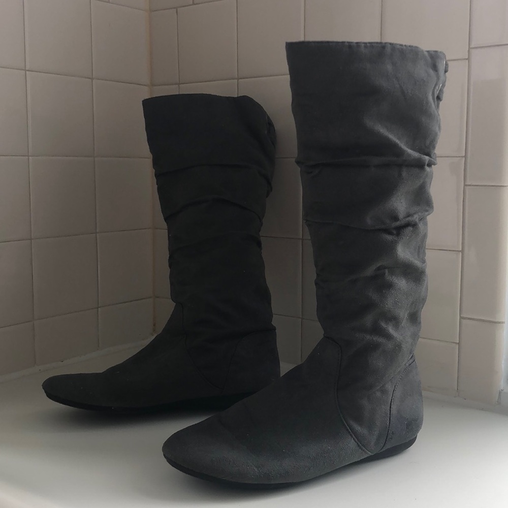 Rampage Baxter women’s 8.5 gray slouchy calf boots